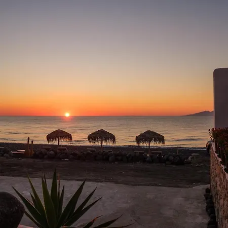 Santorini Aparthotel