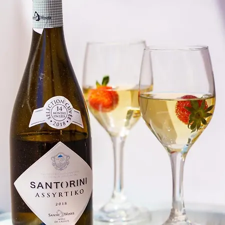 Santorini 4*