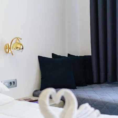 Aparthotel Santorini