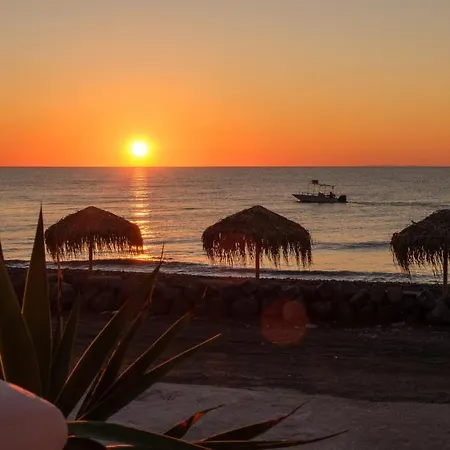 Santorini Apart Otel Kamári