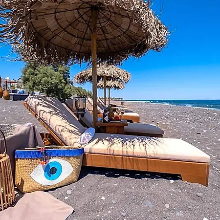 Santorini 4*