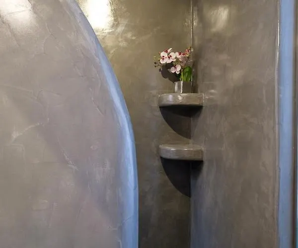 Santorini Aparthotel