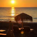 Santorini Aparthotel 4*