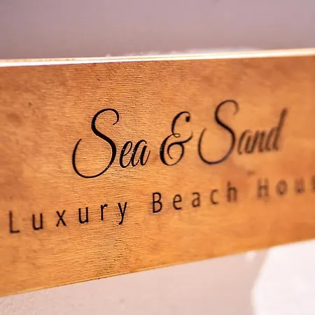 Santorini 公寓式酒店
