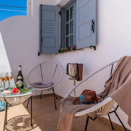 Santorini 公寓式酒店 4*